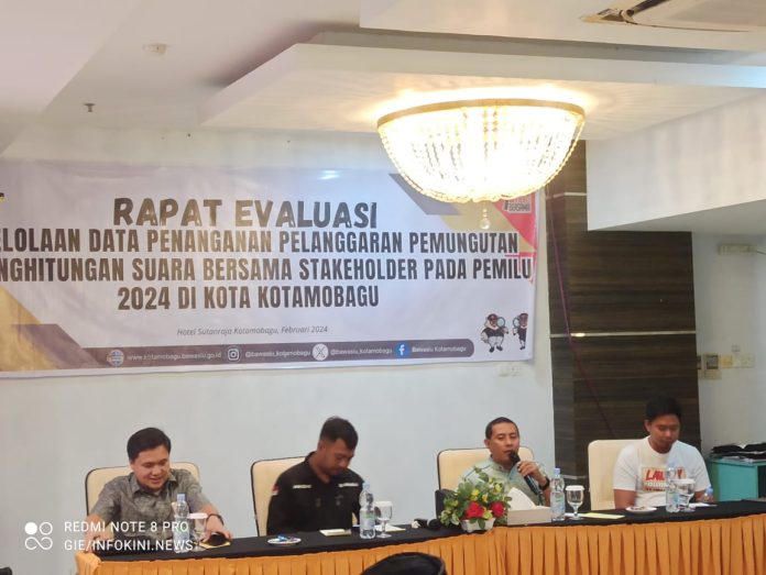 Bawaslu Kotamobagu Gelar Rapat Evaluasi Pengelolaan Data Penanganan