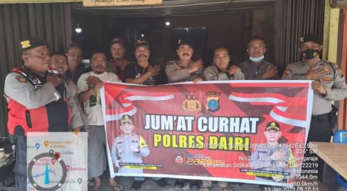 Polres Dairi melalui Kasat Samapat AKP Tugono, SH dan tim melaksanakan Program Jumat Curhat Jumat 13-01-2023. FOTO : SATRIA