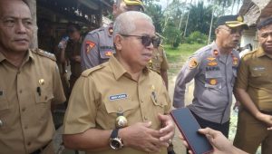 Wabup Bolmut Amin Lasena