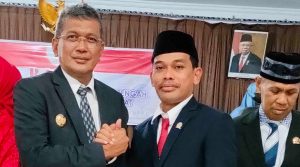 Pj. Bupati Buton Tengah M.Yusup, SE., M.Si (Kiri) dan Bobi Ertanto, S.Pd., M.Pd (Kanan) beberapa waktu lalu. Foto : Muhammad Shabuur
