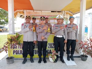 Kapolres Buton Tengah AKBP Yanna Nurhandiana, S.H., S.I.K., M.Si didampingi Wakapolres Buton Tengah Kompol Bahtiar, S.Sos dan Pejabat Utama Polres Buton Tengah laksanakan pengecekan Pos Pelayanan dibeberapa lokasi, Rabu (19/4/2023).