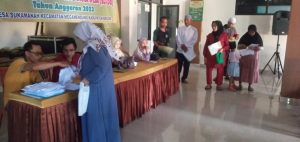 Pemdes Sukamanah Salurkan BLT-DD Tahun Anggaran 2023