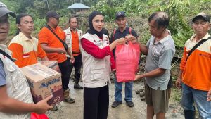 Korwil Baguna BMR PDIP Sulut Bantu Korban banjir dan Tanah Longsor di Boltim