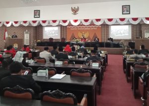 DPRD Kendal menggelar rapat paripurna istimewa dengan agenda memperingati Hari Jadi Kabupaten Kendal ke-418 tahun 2023 di ruang rapat paripurna DPRD Kendal, Kamis (27/7/2023).