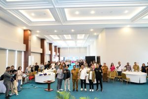 Bertempat di Fave Hotel, Wali Kota Bitung Maurits Mantiri membuka program Entrepreneur Hub yang dilaksanakan oleh Kementerian Koperasi dan UKM RI, Selasa (25/07/2023).