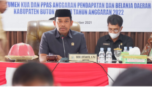 Ketua DPRD Buton Tengah, Bobi Ertanto. Foto. Muhammad Shabuur/Infokini.news