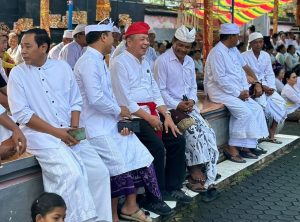 Djendri Keintjem Hadiri Perayaan Galungan di Bolmong
