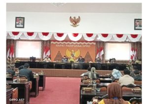 Perubahan Kebijakan Umum APBD (KUA) dan perubahan Prioritas Plafon Anggaran Sementara (PPAS) Kabupaten Nganjuk Tahun Anggaran 2023 akhirnya disahkan Dewan Perwakilan Rakyat Daerah (DPRD) dalam sidang paripurna di ruang rapat DPRD Kabupaten Nganjuk, pada Rabu (06/09/2023).