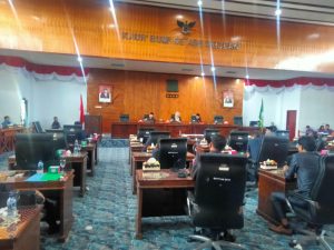 RAPBD.P Kaur Ditunda, Legalitas Bupati Jadi Sorotan