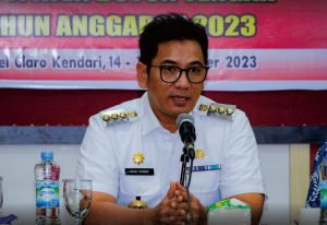 Penjabat Bupati Buton Tengah, Andi Muhammad Yusuf saat melakukan kegiatan kunjungan di Kota Kendari Beberapa Waktu lalu. Foto : Dinas Kominfo Buton Tengah.