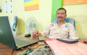 Kepala Bidang Pengelolaan Sampah dan Limbah P3 Kabupaten Buton Tengah (Buteng) Sabaruddin, S.Pd. Foto : IST