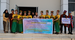 Gambar : Ucapan Terimakasih Kelompok kesenian Sanggar Koke’s Hamzah, Kepada Kemensos, Kamis (28/12/2023). Foto Muhammad