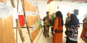 Gambar : Pameran Seni Kriya Tekstil dan Sandang Jelang Julang dengan tema “Malang Nggeber Cerita”, (18/1/2024).