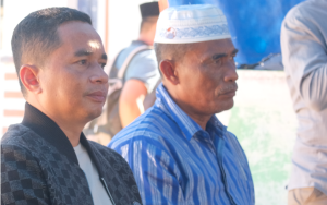 Suharman, S.Pd., M.Si, Ketua DPD Nasdem Kabupaten Buton Tengah (Jaket Hitam) yang juga menjabat Wakil Ketua DPRD Kabupaten Buton Tengah. Foto : IST