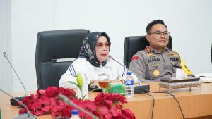 Plt. Bupati Bersama Forkopimda Labuhanbatu Ikuti Monitoring Perkembangan Pemilu 2024