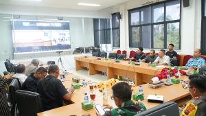 Plt. Bupati Bersama Forkopimda Labuhanbatu Ikuti Monitoring Perkembangan Pemilu 2024