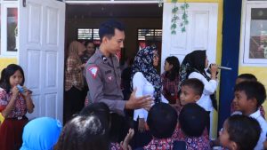 Sat Lantas Polres Boltim Sosialisasi Kamseltibcarlantas para Pelajar