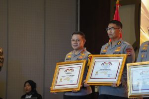 Kapolda Sulteng Terima Penghargaan Nominator Kompolnas Award 2024