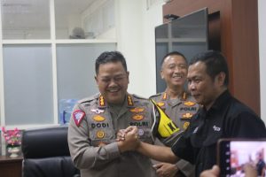 Dirlantas Polda Sulteng di Hadapan Jurnalis di Kota Palu Sampaikan Permohonan Maaf