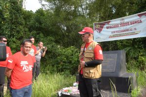 Di Depan Monumen Andi Sapa Sudirman, Kapolda Sulteng Ajak Jurnalis Mengheningkan Cipta