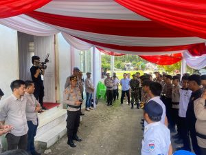 Polres Boltim Terjunkan Puluhan Personel Amankan Pendaftaran Calon Bupati dan Wakil Bupati