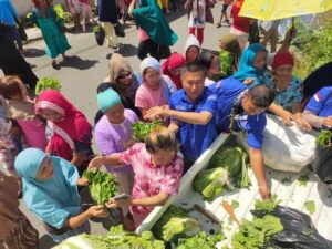 Paslon Oppo-Argo Sosok Sederhana dan Dikenal Merakyat