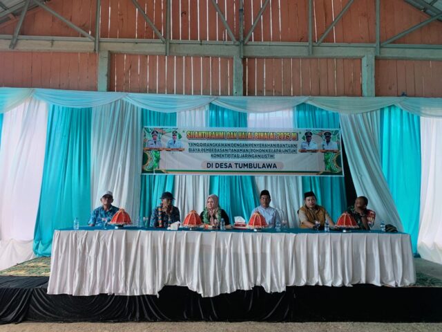 Pemerintah Tojo Una-Una Salurkan Bantuan Pembangunan Jaringan Listrik di Desa Tombulawa