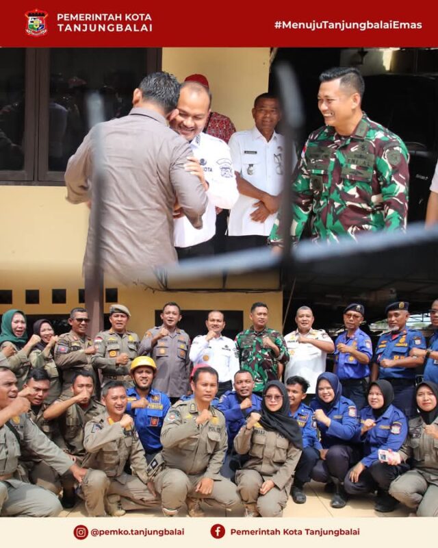 Wali Kota Tanjungbalai Beri Kejutan Kue dan Ucapan Selamat Ulang Tahun kepada Kapolres Tanjungbalai