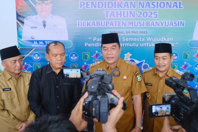 Total pegawai yang akan diangkat dan dilantik adalah 2989 orang, yang terdiri dari 151 CPNS dan 2838 PPPK.