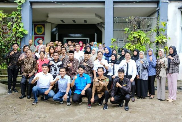 Kadin Kominfo Sinulingga Ucapkan Selamat: Saya Bangga, Tetap Semangat dan Terus Upgrade Ilmu!