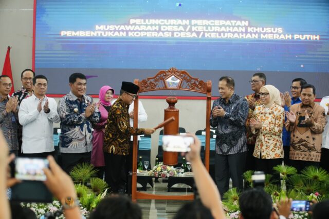 Bupati Oskar Manoppo Hadiri Peluncuran Koperasi Merah Putih, Siap Dukung Gerakan Ekonomi Kerakyatan