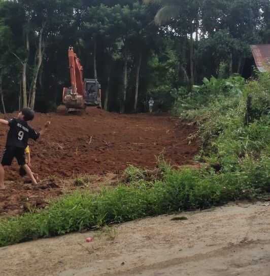 Polsek Modayag Lidik kasus Dugaan Perusakan Jalan Desa Buyandi Dilewati Excavator Tanpa Pengalas dan MCK