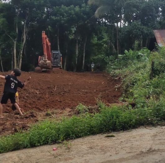 BPD Buyandi: Pembongkaran MCK dan Excavator di Jalan Desa Tanpa Pemberitahuan ke Pemdes