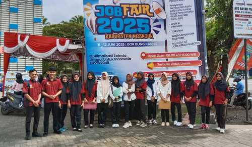 17 Penerima Manfaat PPSAA Nganjuk Ikuti Job Fair 2025 untuk Persiapan Dunia Kerja