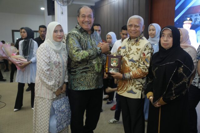 Surya Hadiri Malam Pengantar Tugas dari Bupati Asahan Menjadi Wakil Gubernur Sumatera Utara