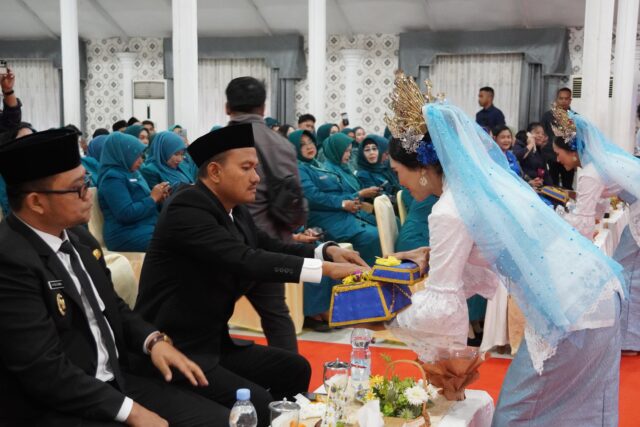 Wali Kota Tanjungbalai Hadiri Kegiatan Pelantikan Pengurus TP-PKK dan Tim Pembina Posyandu Kota Tanjungbalai Masa Bakti 2025-2030