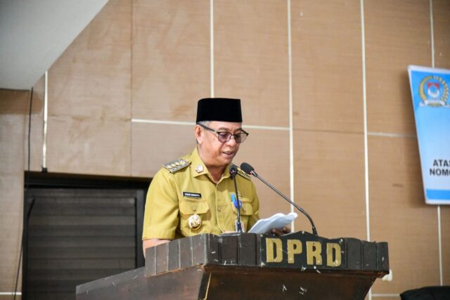 Bupati Boltim Hadiri Rapat Paripurna Tingkat ll Penetapan Peraturan Daerah Tentang Pajak Dan Retribusi