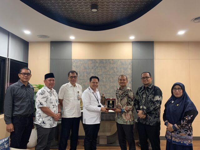Wali Kota Tanjungbalai Mahyaruddin salim Sambangi Dirjen Bina Marga Kementerian PUPR