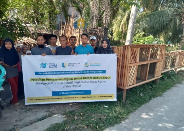 Tingkatkan Omset Penjualan UMKM, Dosen Universitas Royal Gelar Pelatihan Strategi Promosi Efektif Melalui Pemasaran Digital
