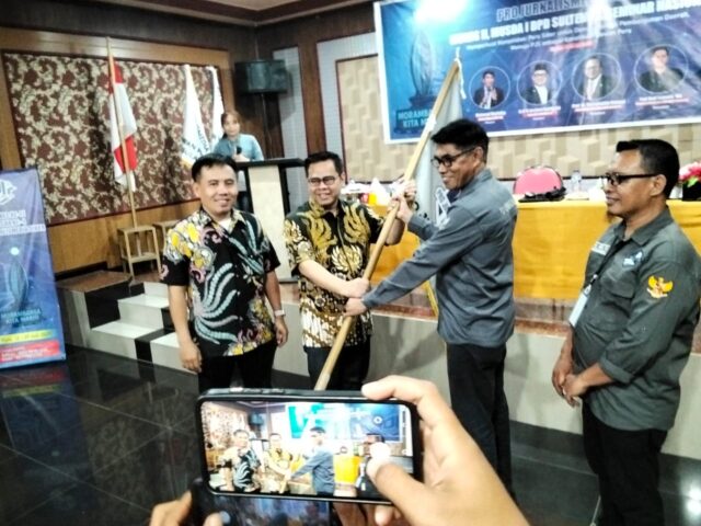 Ketua Umum DPP PJS Periode 2025-2026 Mahmud Marhaba saat memberikan sambutan sebagai Ketum PJS Terpilih.