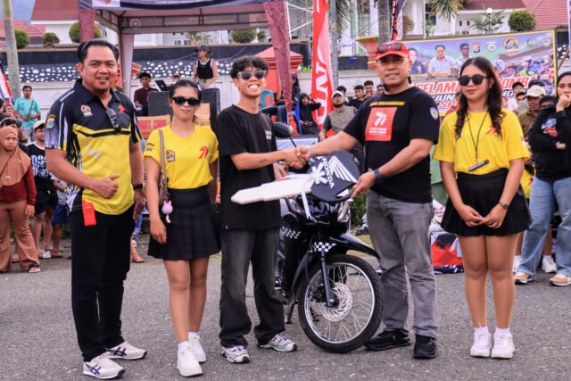 Balap Motor Piala Kapolda Sulteng di Morowali: Hamdi Tuahatu Juara Umum!