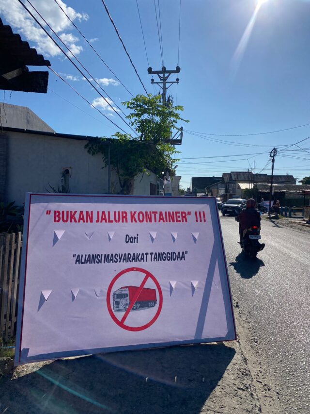 Aliansi Masyarakat Tanggidaa Tolak Operasional Mobil Kontainer di Luar Jam Operasi