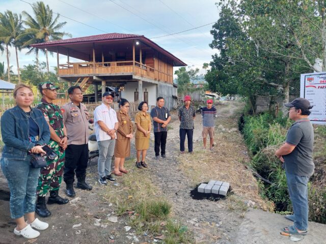 Diawali dengan Ibadah, Pemdes Tumani Mulai Pekerjaan Pembangunan Jalan Lingkar Paving