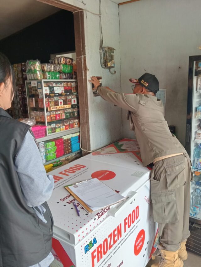 Razia Satpol PP dan Bea Cukai Blitar Amankan Puluhan Ribu Rokok Ilegal