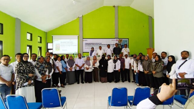 Rabu (6/8/2025), para petani di Kabupaten Tojo Una-Una, Sulawesi Tengah, antusias mengikuti pelatihan khusus dari BRMP di Aula Dinas Pertanian. Kesempatan emas untuk menambah wawasan dan tingkatkan hasil panen. Foto : Budi