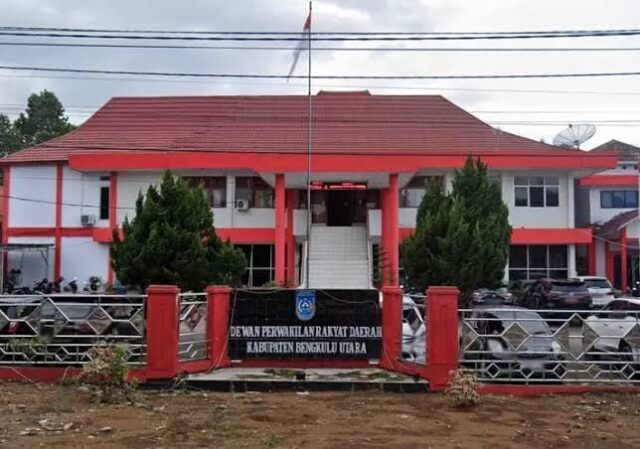 Sekretariat DPRD Bengkulu Utara, Diduga Tembang Pilih dalam Pembayaran Dana Media