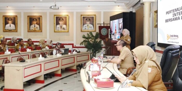 Kepala Dinas Kesehatan Kabupaten Malang, drg. Wiyanto Wijoyo, saat menyampaikan rencana strategis empat program prioritas kesehatan di lingkungan Dinkes Kabupaten Malang, Senin, 21 Oktober 2025 | Foto: Dok. Dinkes Kabupaten Malang