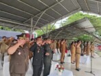 Asisten I Bidang Pemerintahan Kota Manado, Julises Deffie Oehlers, SH, memimpin upacara peringatan Hari Sumpah Pemuda ke-97 di Lapangan Sparta Tikala, Senin, 28 Oktober 2025. (Foto: Fik)
