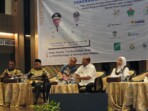 Bupati Langkat H. Syah Afandin berbicara di hadapan para pimpinan perusahaan dalam Forum Silaturahmi dan Mubes Forum CSR Kabupaten Langkat di Hotel Le Polonia, Medan, Rabu (5/11/2024). Foto: Dinas Kominfo Langkat