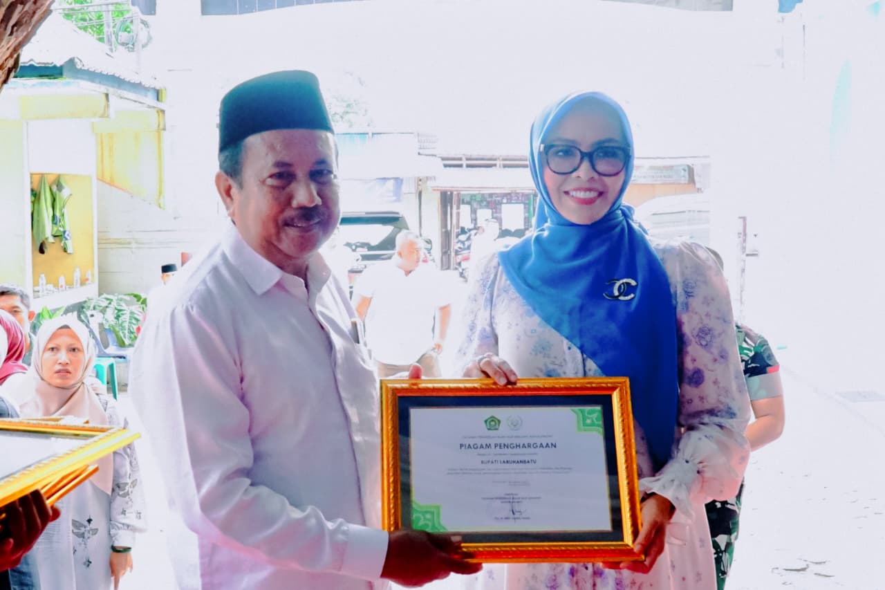 Bupati Labuhanbatu Hadiri Bedah Buku Biografi H. Ibrahim Yusuf, Ulama dan Filsuf Pesisir yang Menginspirasi